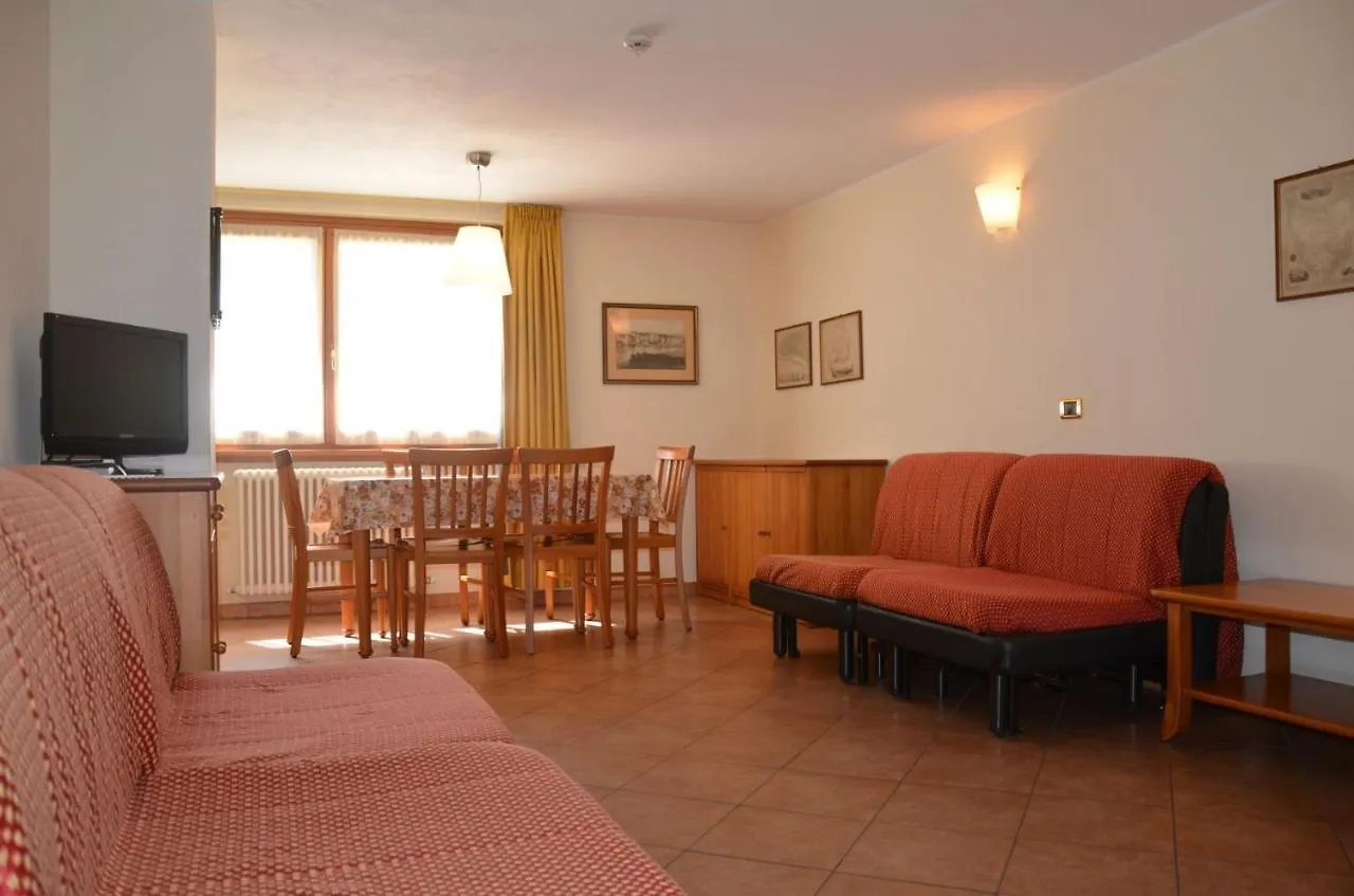 Residence Rezia Campodolcino 0*,  Italy